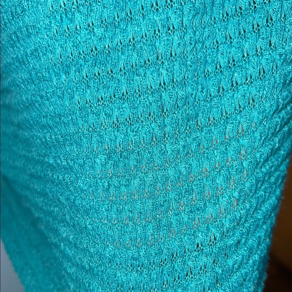 Zenana V-Neck Top Women L/XL‎ Teal Blue Excellent Textured Open Knit Bow Back - Picture 8 of 9